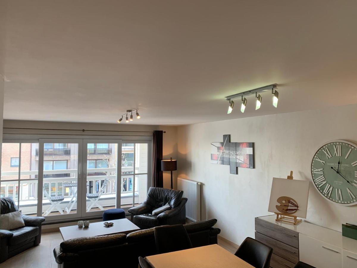 Mainstreet Knokke Apartamento Exterior foto